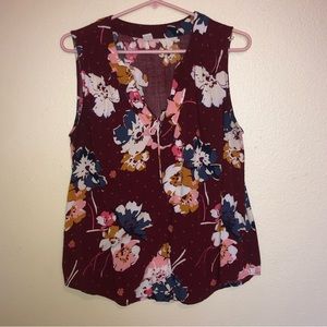 NWOT OLD NAVY SIZE LARGE SLEEVELESS TOP MAROON FLORAL
